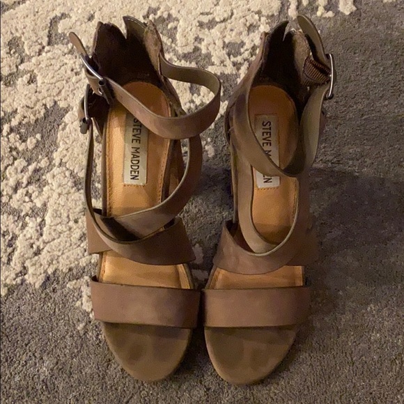 Steve Madden Shoes - Steve Madden heeled sandals